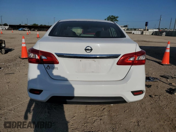 2018 Nissan Sentra SR with VIN 3N1AB7AP4JY328194, listed as a Copart auction lot 52175375 with 124,002 mi miles and Salvage Title. Bid and sale history available at DreamBid. Image 6.