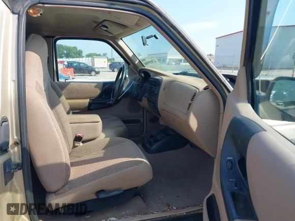 1999 Ford Ranger XLT with VIN 1FTYR14X0XTA43431, listed as a IAAI auction lot 42585980 with 110,919 mi miles and . Bid and sale history available at DreamBid. Image 5.
