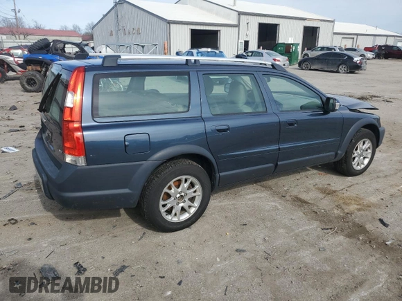 2007 Volvo XC70 with VIN YV4SZ592671259450, listed as a Copart auction lot 48892015 with 301,867 mi miles and Salvage Title. Bid and sale history available at carsss.com. Image 3.