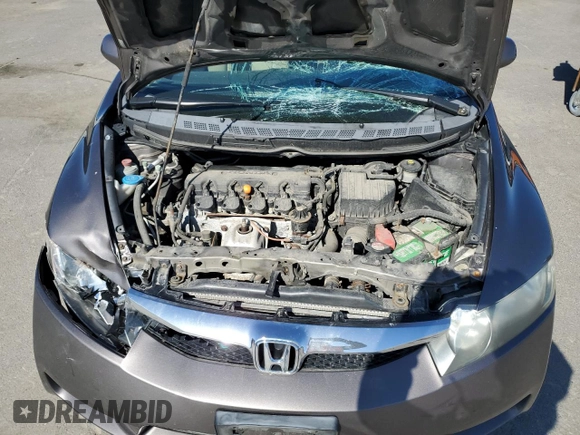 2009 Honda Civic LX z VIN 19XFA16559E016389, wystawiony jako Copart lot #53934915 z przebiegiem 112 966 mil mil oraz Szkoda całkowita • Salvage title. Historia ofert i sprzedaży dostępna na DreamBid. Obrazek 11.