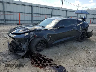 2020 Chevrolet Camaro 2SS z VIN 1G1FH1R73L0100406, wystawiony jako Copart lot #56818305 z przebiegiem 76 573 mil mil oraz Nie do naprawy • Non repairable. Historia ofert i sprzedaży dostępna na DreamBid. Obrazek 1.