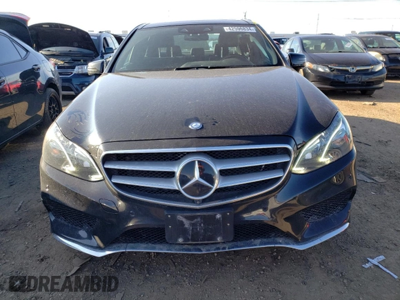 2015 Mercedes-Benz E-Class E 400 with VIN WDDHF6HB9FB092822, listed as a Copart auction lot 42596834 with 65,562 mi miles. Bid and sale history available at carsss.com. Image 5.