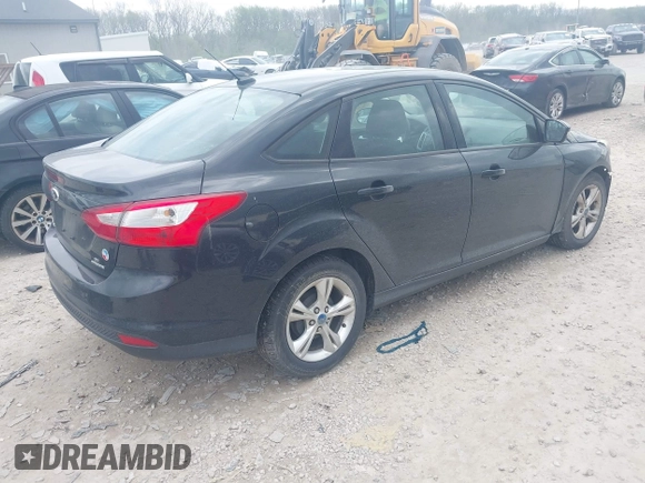 2013 Ford Focus SE with VIN 1FADP3F25DL209199, listed as a IAAI auction lot 42086573 with 136,999 mi miles. Bid and sale history available at carsss.com. Image 4.