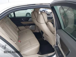 2017 Lincoln Continental Reserve with VIN 1LN6L9RP4H5624027, listed as a IAAI auction lot 41796172 with 33,100 mi miles. Bid and sale history available at carsss.com. Image 8.