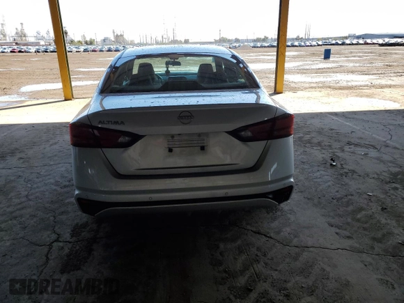 2024 Nissan Altima S with VIN 1N4BL4BV1RN322152, listed as a Copart auction lot 49280505 with 38,256 mi miles and Salvage Title. Bid and sale history available at carsss.com. Image 6.