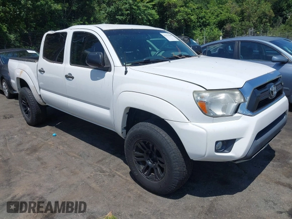 2015 Toyota Tacoma with VIN 3TMLU4EN1FM195626, listed as a IAAI auction lot 42571649 with 135,699 mi miles and . Bid and sale history available at DreamBid. Image 1.