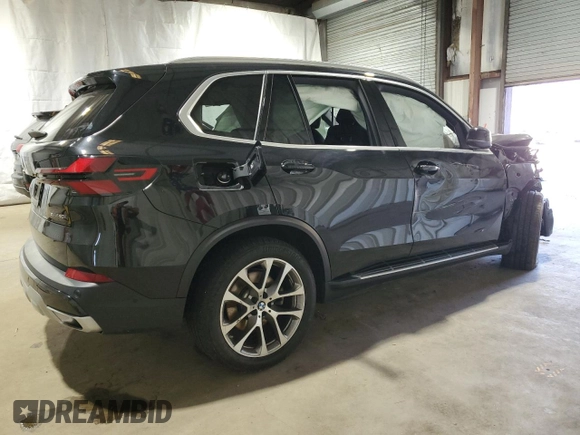 2025 BMW X5 xDrive40i with VIN 5UX23EU08S9W31549, listed as a Copart auction lot 49848545 with 0 mi miles and Salvage Title. Bid and sale history available at carsss.com. Image 3.