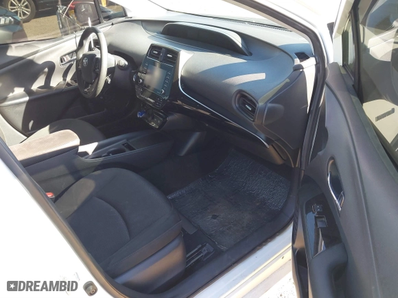 2021 Toyota Prius L Eco with VIN JTDKAMFU7M3148089, listed as a IAAI auction lot 41614915 with 119,725 mi miles. Bid and sale history available at carsss.com. Image 5.