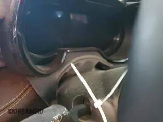 2024 Alfa Romeo Tonale Ti z VIN ZASPATCW0R3039314, wystawiony jako Copart lot #84372224 z przebiegiem Nie podano mil oraz Szkody całkowita. Historia ofert i sprzedaży dostępna na DreamBid. Obrazek 9.