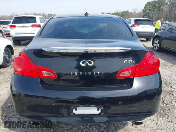 2013 Infiniti G37 x with VIN JN1CV6AR3DM752260, listed as a IAAI auction lot 41780566 with 108,985 mi miles and . Bid and sale history available at carsss.com. Image 17.