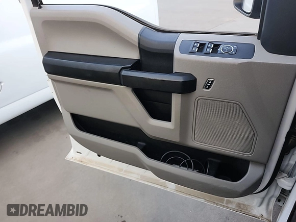 2017 Ford F-250 XL with VIN 1FT7W2A69HEE56119, listed as a IAAI auction lot 42636419 with 90,371 mi miles and . Bid and sale history available at DreamBid. Image 6.