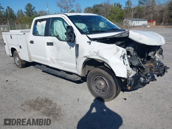 2020 Ford Super Duty F-250 SRW XL with VIN 1FD7W2B6XLED71678, listed as a IAAI auction lot 41480769 with 120,102 mi miles. Bid and sale history available at carsss.com. Image 1.