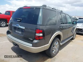 2007 Ford Explorer Eddie Bauer z VIN 1FMEU64E37UA97616, wystawiony jako IAAI lot #42761472 z przebiegiem 220 385 mil mil oraz . Historia ofert i sprzedaży dostępna na DreamBid. Obrazek 4.
