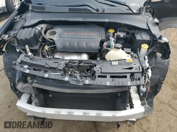 2018 Jeep Compass Latitude z VIN 3C4NJDBB8JT349369, wystawiony jako Copart lot #53647135 z przebiegiem Nie podano mil oraz Tytuł czysty. Historia ofert i sprzedaży dostępna na DreamBid. Obrazek 11.