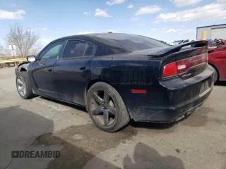 2014 Dodge Charger SXT with VIN 2C3CDXHG2EH144068, listed as a Copart auction lot 45100155 with 167,872 mi miles and Salvage Title. Bid and sale history available at carsss.com. Image 2.