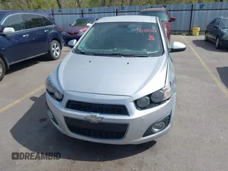 2013 Chevrolet Sonic LT with VIN 1G1JC6SG5D4210853, listed as a IAAI auction lot 42078806 with 135,837 mi miles. Bid and sale history available at carsss.com. Image 6.