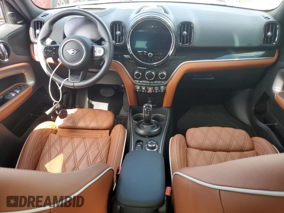 2024 MINI Countryman Cooper S with VIN WMZ53BR02R3R70682, listed as a Copart auction lot 74350254 with 0 mi miles and Salvage Title. Bid and sale history available at carsss.com. Image 8.