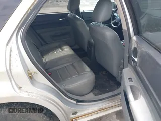 2005 Dodge Magnum SXT z VIN 2D4GZ48V358579406, wystawiony jako IAAI lot #42198627 z przebiegiem 264 473 mil mil oraz . Historia ofert i sprzedaży dostępna na DreamBid. Obrazek 8.