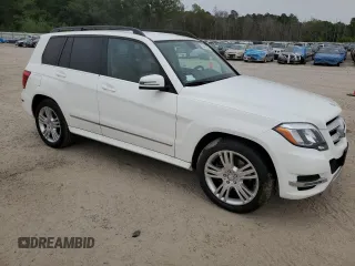2013 Mercedes-Benz GLK 350 with VIN WDCGG8JB6DG099696, listed as a Copart auction lot 70665204 with 47,497 mi miles and Clean Title. Bid and sale history available at DreamBid. Image 4.