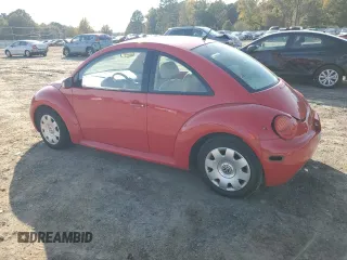 2005 Volkswagen New Beetle Coupe GL with VIN 3VWBK31C45M410508, listed as a Copart auction lot 79048664 with 73,032 mi miles and Salvage Title. Bid and sale history available at carsss.com. Image 2.