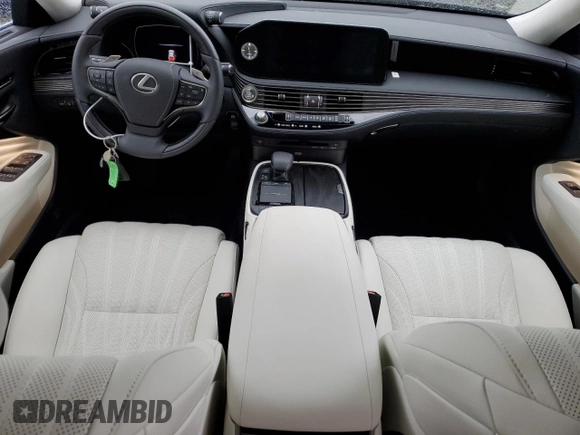 2022 Lexus LS z VIN JTHG5LFF8N5016937, wystawiony jako Copart lot #61868794 z przebiegiem 4 846 mil mil oraz Nie do naprawy • Non repairable. Historia ofert i sprzedaży dostępna na DreamBid. Obrazek 8.