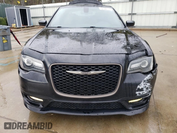 2017 Chrysler 300 S Alloy Edition with VIN 2C3CCABG9HH664734, listed as a Copart auction lot 51011335 with 167,175 mi miles and Clean Title. Bid and sale history available at DreamBid. Image 5.