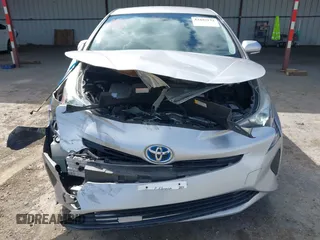 2016 Toyota Prius Two with VIN JTDKBRFU3G3005025, listed as a IAAI auction lot 41893173 with 152,130 mi miles and . Bid and sale history available at DreamBid. Image 12.