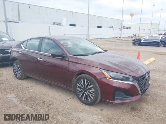 2025 Nissan Altima SV with VIN 1N4BL4DV0SN358319, listed as a IAAI auction lot 42158599 with 5,249 mi miles and . Bid and sale history available at DreamBid. Image 1.