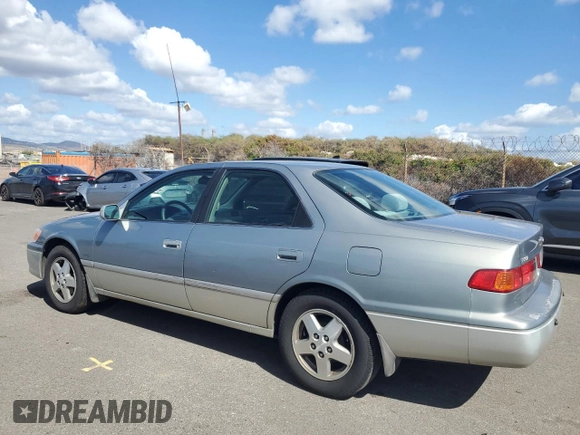 2001 Toyota Camry CE with VIN JT2BG22K610579827, listed as a Copart auction lot 41537605 with 188,136 mi miles and Salvage Title. Bid and sale history available at DreamBid. Image 2.
