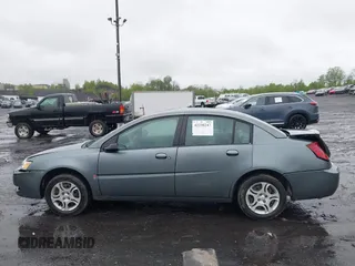 2004 Saturn ION ION 2 z VIN 1G8AJ52F64Z215376, wystawiony jako IAAI lot #42230247 z przebiegiem 60 227 mil mil oraz . Historia ofert i sprzedaży dostępna na DreamBid. Obrazek 14.