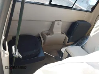 2004 Ford Ranger XL Fleet с VIN 1FTYR44U04PA06195, выставлен на аукционе IAAI как лот 41819846 с пробегом 181 954 миль миль и . История ставок и продаж доступна на DreamBid. Изображение 8.