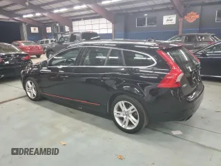 2015 Volvo V60 T5 Drive-E Premier with VIN YV140MEK4F1217700, listed as a Copart auction lot 79898154 with 186,227 mi miles and Clean Title. Bid and sale history available at carsss.com. Image 2.
