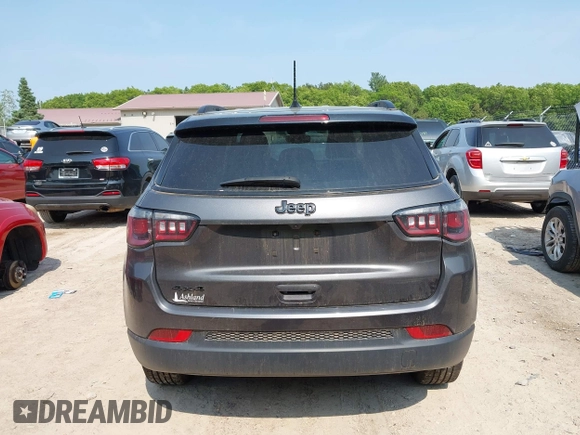 2023 Jeep Compass Latitude z VIN 3C4NJDBNXPT520349, wystawiony jako IAAI lot #42393852 z przebiegiem 45 340 mil mil oraz . Historia ofert i sprzedaży dostępna na DreamBid. Obrazek 16.