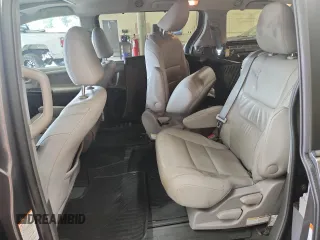2017 Toyota Sienna XLE Auto Access Seat with VIN 5TDYZ3DC3HS851961, listed as a Copart auction lot 62155305 with 121,143 mi miles and Salvage title. Bid and sale history available at DreamBid. Image 11.