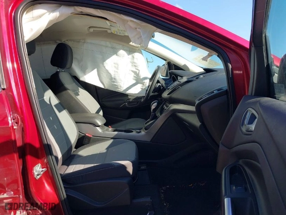 2014 Ford Escape SE with VIN 1FMCU0GX1EUC94976, listed as a IAAI auction lot 41890726 with 119,097 mi miles. Bid and sale history available at carsss.com. Image 5.