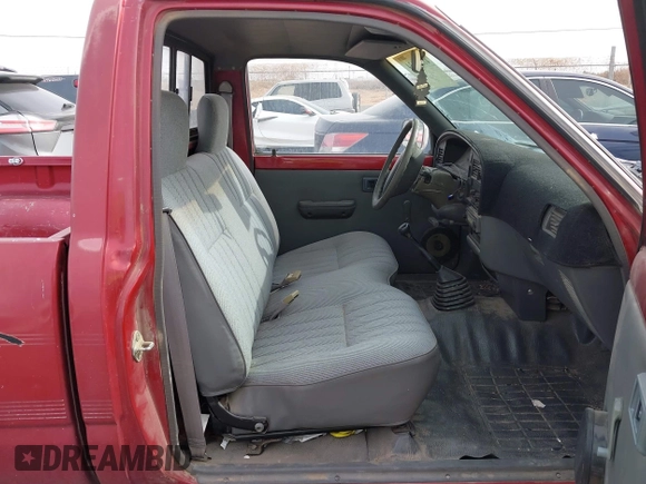 1993 Toyota 2WD Pickups with VIN 4TARN81A0PZ083185, listed as a IAAI auction lot 41876634 with 175,398 mi miles. Bid and sale history available at carsss.com. Image 5.