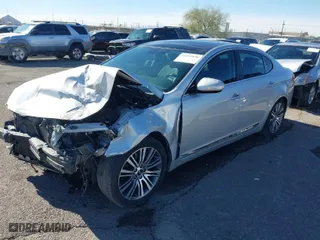 2016 Kia Cadenza Premium with VIN KNALN4D70G5211111, listed as a IAAI auction lot 41197070 with NaN miles. Bid and sale history available at carsss.com. Image 2.
