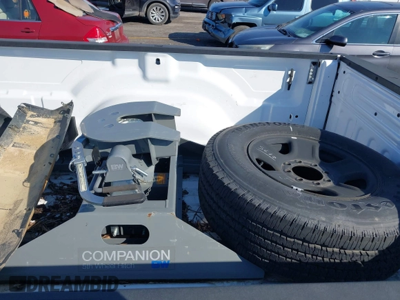 2022 Ram 2500 Tradesman with VIN 3C6UR5HJ2NG111757, listed as a IAAI auction lot 41537105 with 64,589 mi miles and . Bid and sale history available at DreamBid. Image 12.