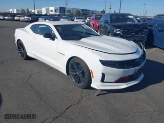 2022 Chevrolet Camaro 1LT with VIN 1G1FB1RX8N0108540, listed as a IAAI auction lot 41643805 with 35,257 mi miles. Bid and sale history available at carsss.com. Image 1.