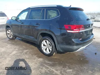 2018 Volkswagen Atlas SE with VIN 1V2DR2CA9JC540162, listed as a IAAI auction lot 41631056 with 80,802 mi miles and . Bid and sale history available at DreamBid. Image 3.