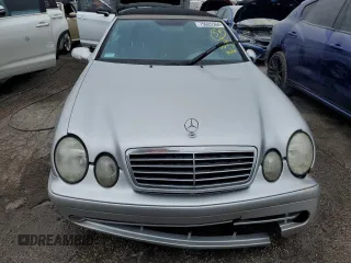 2001 Mercedes-Benz CLK 320/430 with VIN WDBLK70G31T073827, listed as a Copart auction lot 75085564 with Not Provided miles and Non Repairable. Bid and sale history available at DreamBid. Image 5.