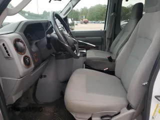 2014 Ford Econoline Passenger XL with VIN 1FBNE3BL0EDA92960, listed as a Copart auction lot 68583924 with 73,153 mi miles and Salvage Title. Bid and sale history available at carsss.com. Image 7.