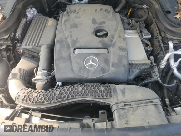 2019 Mercedes-Benz GLC 300 with VIN WDC0G4JB1KF589640, listed as a Copart auction lot 58908725 with 98,190 mi miles and Salvage title. Bid and sale history available at DreamBid. Image 12.