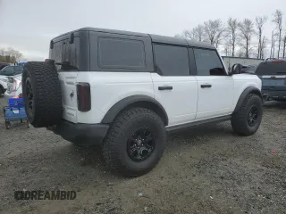 2022 Ford Bronco with VIN 1FMEE5BP7NLB60151, listed as a Copart auction lot 50958365 with 24,594 mi miles and Salvage Title. Bid and sale history available at DreamBid. Image 3.
