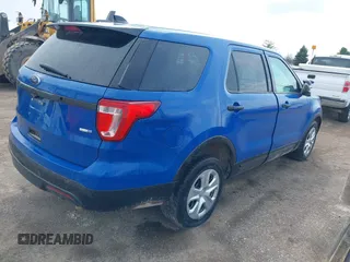 2017 Ford Police Interceptor Utility z VIN 1FM5K8AR4HGA36073, wystawiony jako IAAI lot #42010780 z przebiegiem 152 866 mil mil oraz . Historia ofert i sprzedaży dostępna na DreamBid. Obrazek 4.