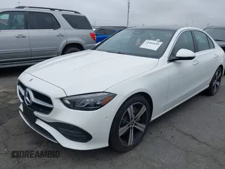 2025 Mercedes-Benz C 300 z VIN W1KAF4HB7SR250324, wystawiony jako IAAI lot #42404658 z przebiegiem 9 117 mil mil oraz . Historia ofert i sprzedaży dostępna na DreamBid. Obrazek 17.