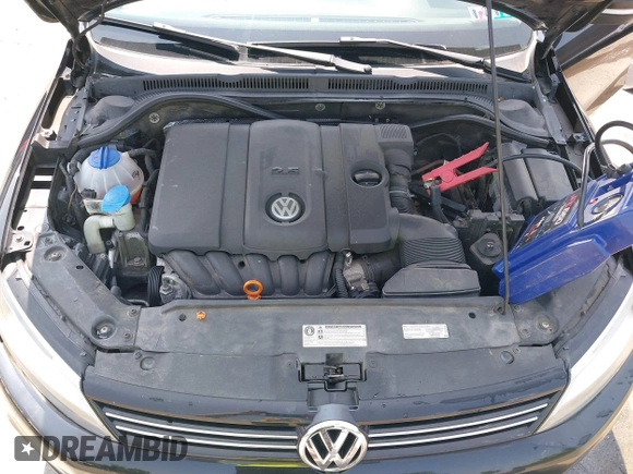 2013 Volkswagen Jetta SE with VIN 3VWDP7AJ4DM415061, listed as a IAAI auction lot 42414027 with 192,577 mi miles and . Bid and sale history available at DreamBid. Image 10.