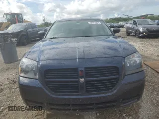 2005 Dodge Magnum SE with VIN 2D4FV48V45H555512, listed as a Copart auction lot 72642264 with 88,271 mi miles and Salvage Title. Bid and sale history available at carsss.com. Image 5.