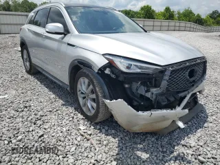 2020 Infiniti QX50 Luxe with VIN 3PCAJ5M14LF100495, listed as a Copart auction lot 60150975 with 33,729 mi miles and Non repairable. Bid and sale history available at DreamBid. Image 4.