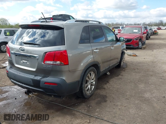 2011 Kia Sorento EX with VIN 5XYKUDA26BG123044, listed as a IAAI auction lot 42007811 with 193,657 mi miles. Bid and sale history available at carsss.com. Image 4.